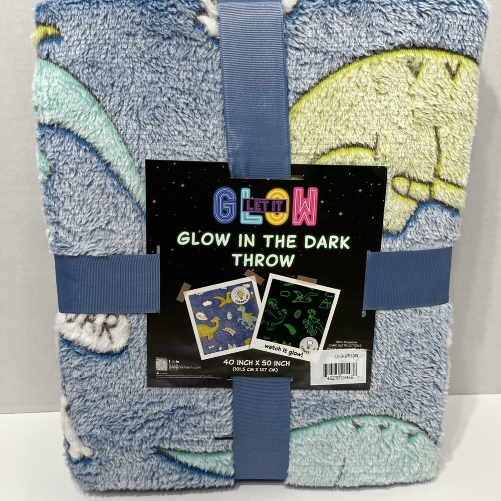 Let It Glow In The Dark Dinosaur Throw 40”x50” Blue Lights On For Kids Blanket